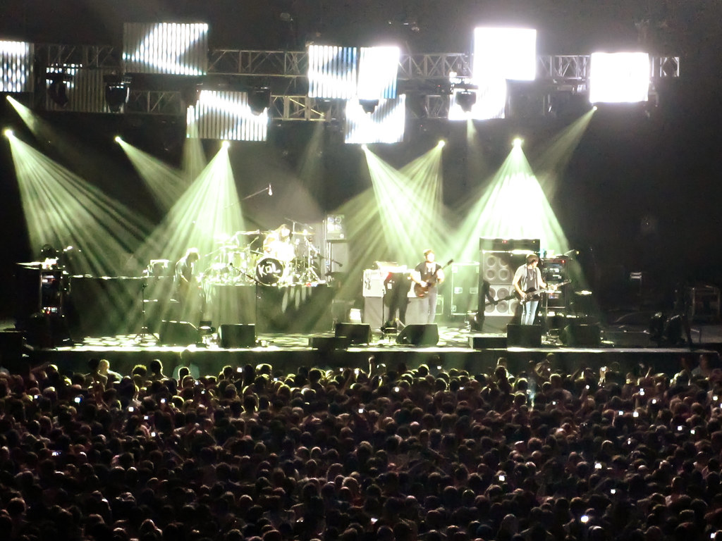 Kings of Leon concert in the O2 Arena, London Kings of Leo… Flickr