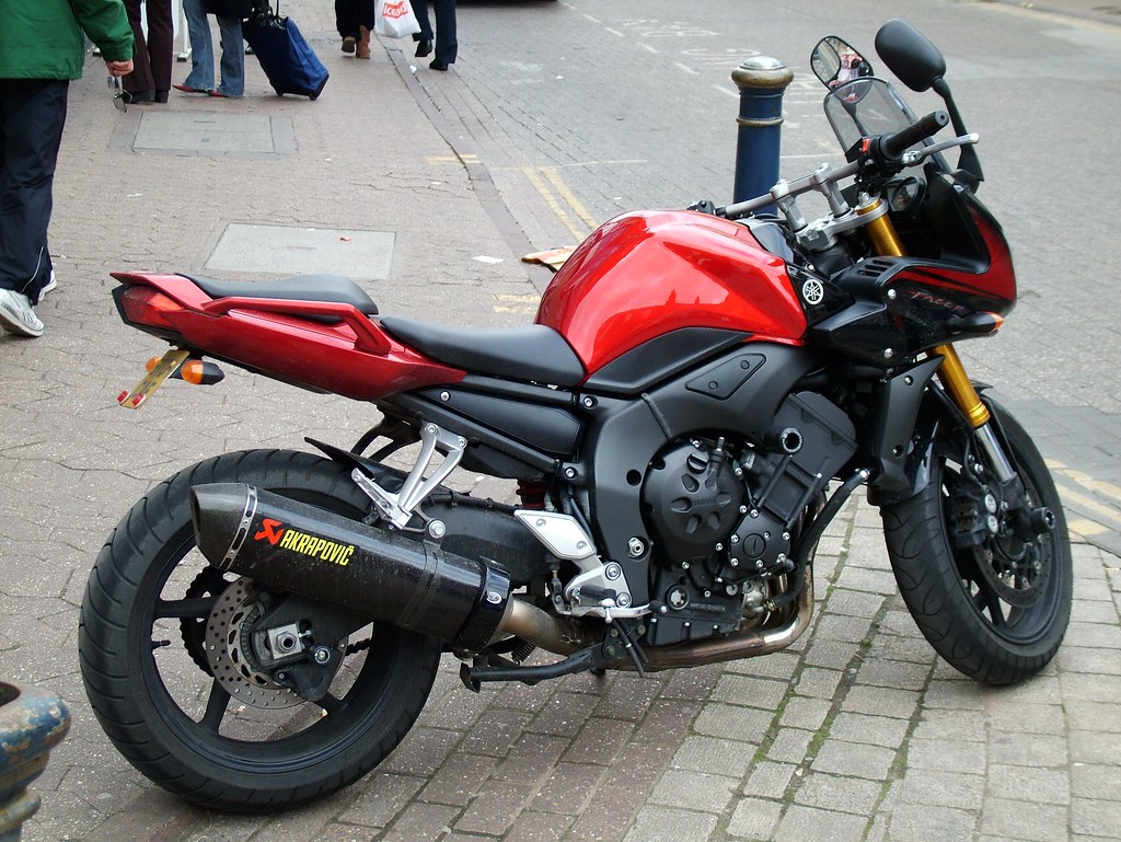 Fazer 2004 Yamaha FZ1 'Fazer' 1000cc kenjonbro Flickr