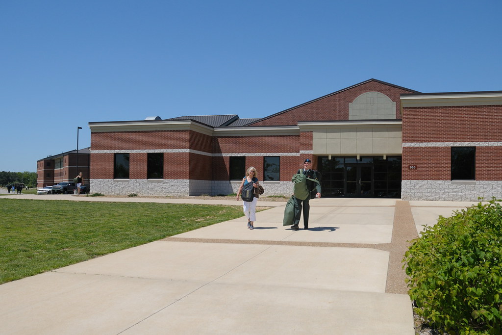 LC BDL at C Co barracks at Fort Leonard Wood in MO02 520… Flickr