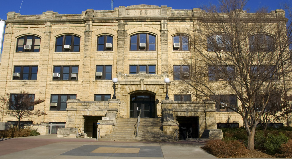 Seaton Hall The oldest building on the Kansas State Univer… Flickr