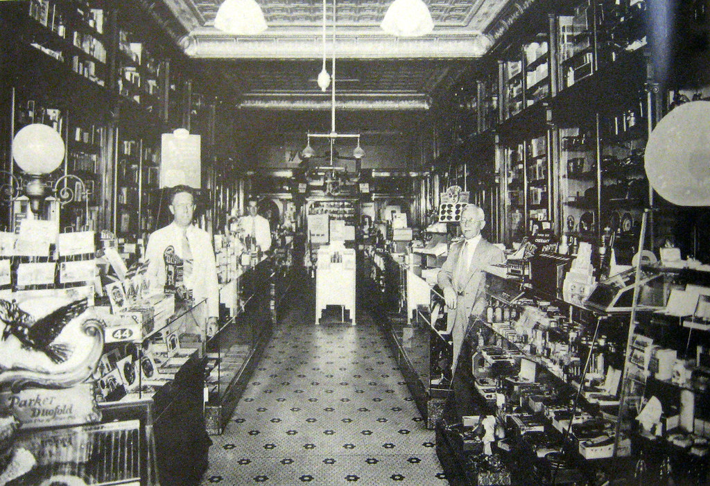 Sullivan's Drug Store Carlinville Illinois at Hortense Findley blog