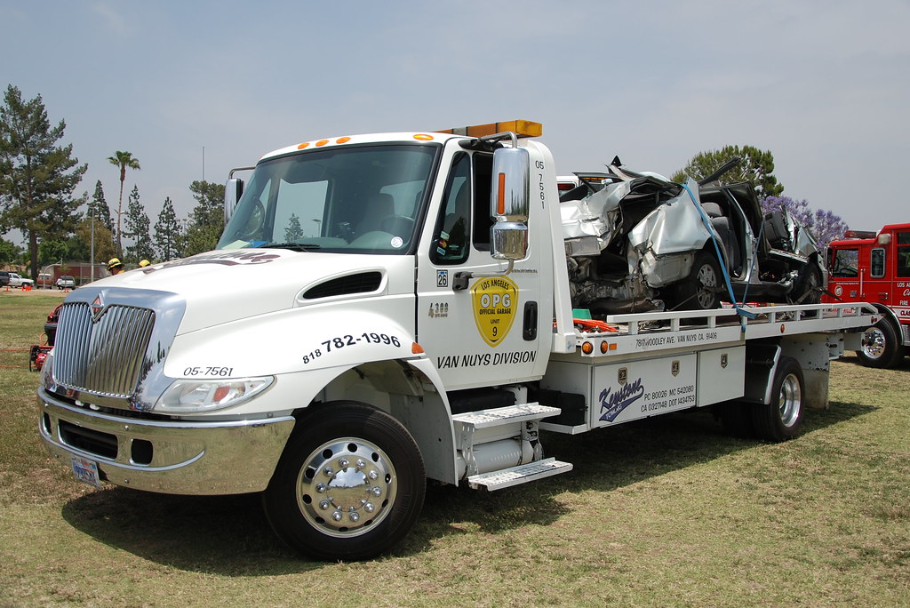KEYSTONE TOWING INTERNATIONAL FLATBED TOW TRUCK OPG Of… Flickr