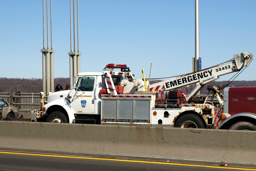 Port Authority of NY & NJ Emergency Tow Truck, Wash… Flickr