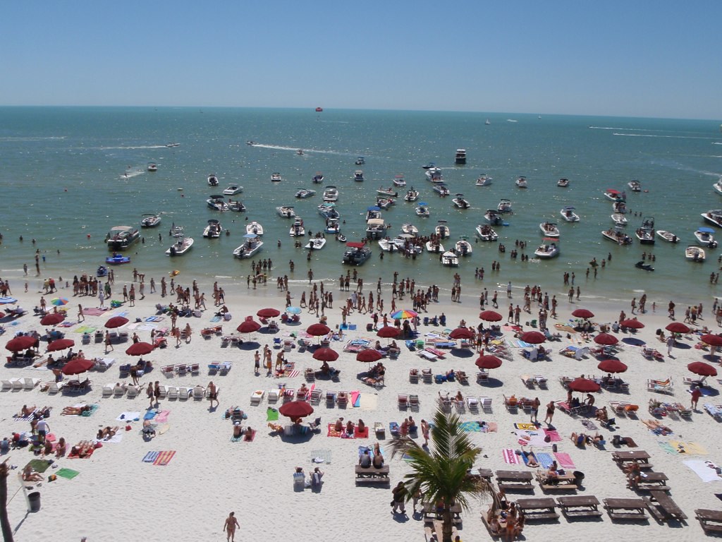 Beach & Boats During Spring Break at Fort Myers Beach Flickr
