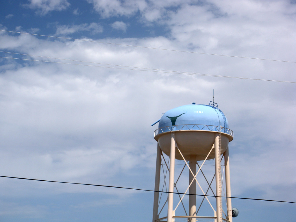 Water Tower Battle Mountain, Nevada Chris barker Flickr