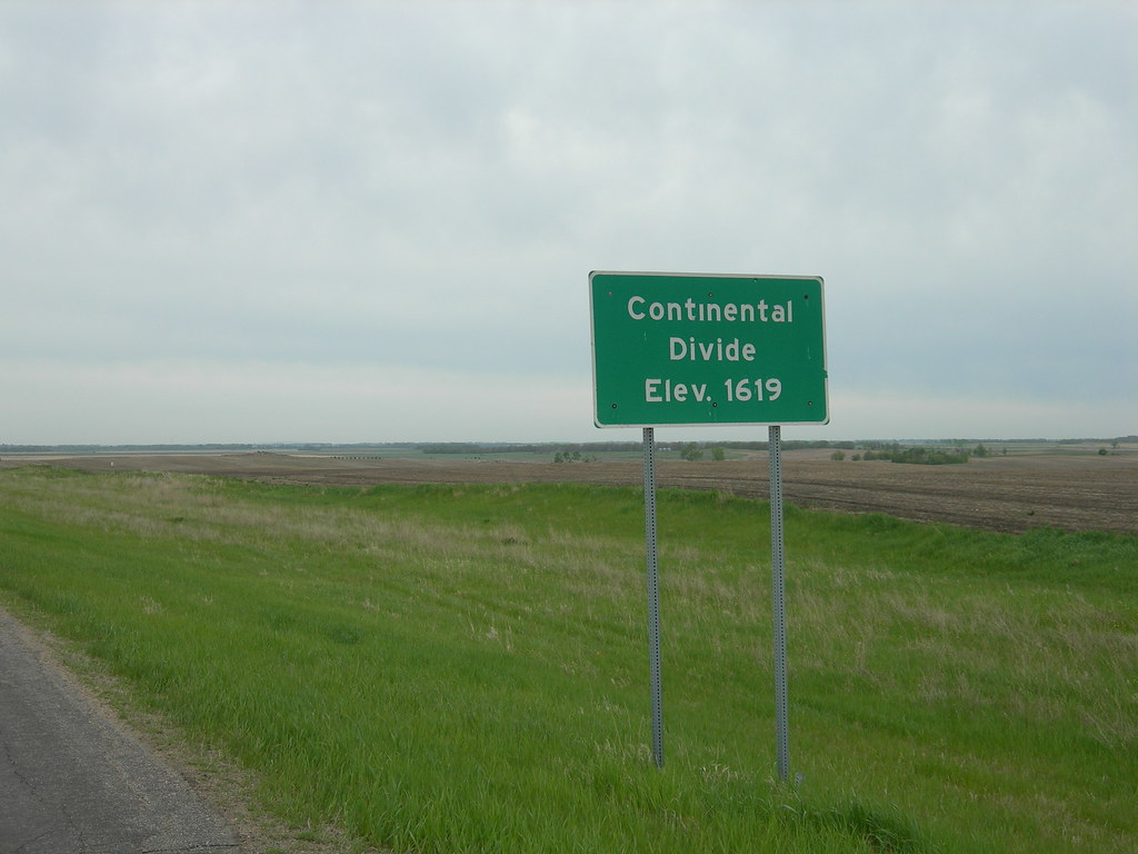 Continental Divide Sign Located on US Hwy 281 between Shey… Flickr