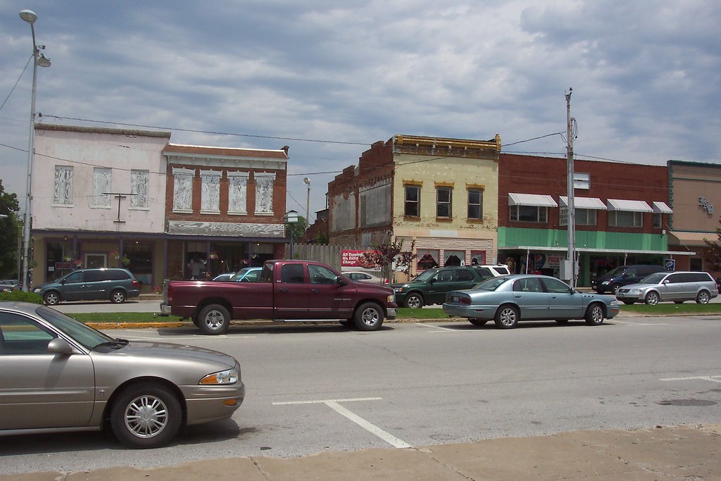 Griggsville Illinois Griggsville, Illinois, "The Purple Ma… Flickr