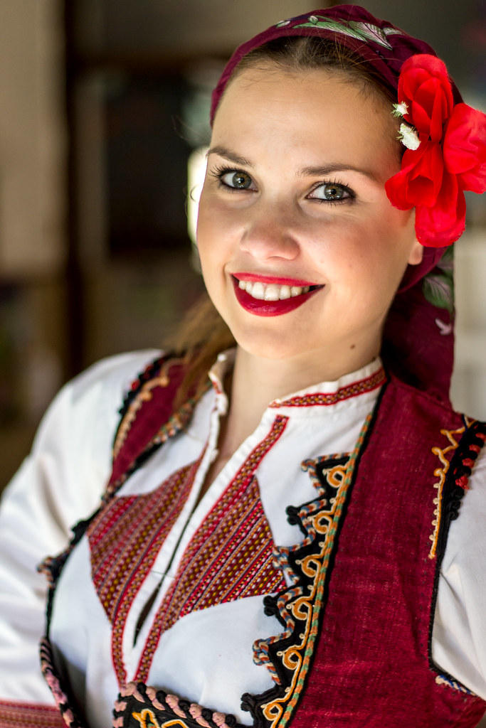 Macedonian Girl (2) A beautiful Macedonian girl is portrai… Flickr
