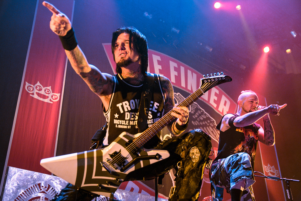 Jason Hook & Ivan Moody (Five Finger Death Punch) Five Fin… Flickr