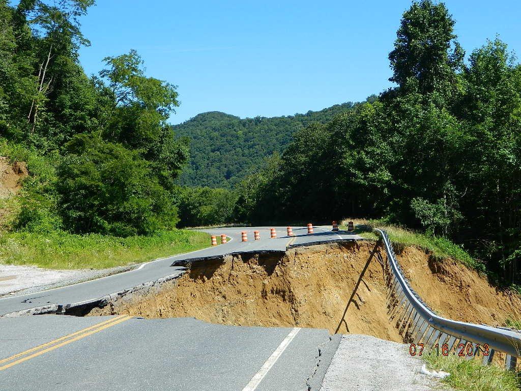 NC 194 in Avery County Mudslide Damage N.C. Department o… Flickr