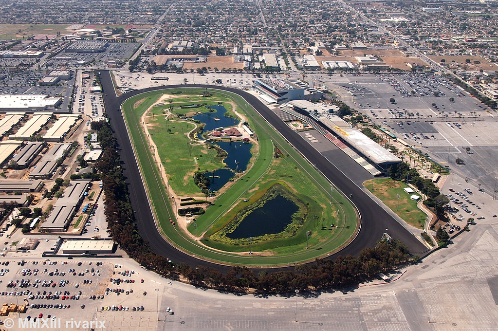 Hollywood Park Race Track, Los Angeles View of the race tr… Flickr