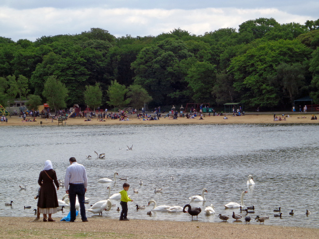 Ruislip Lido After all these years, still they come to the… Flickr