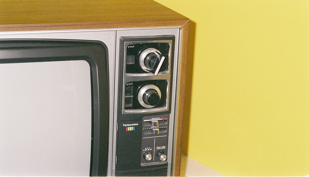 VHF or UHF, changing channels on old analogue TV, channel … Flickr