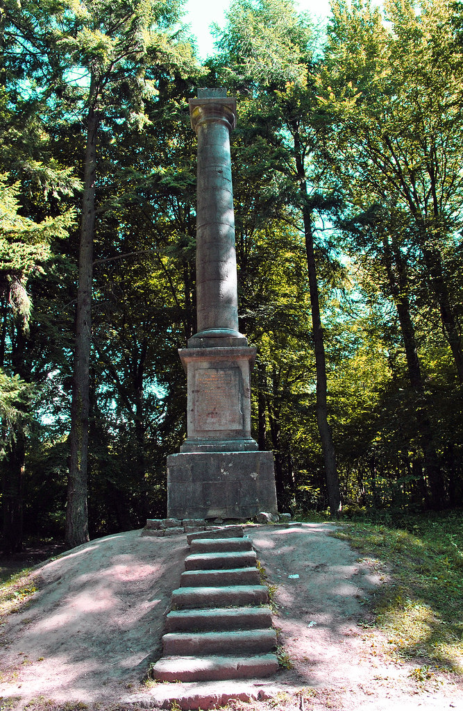 DSC_2489 1 Forêt de Guînes La Colonne Blanchard Monument é… Flickr