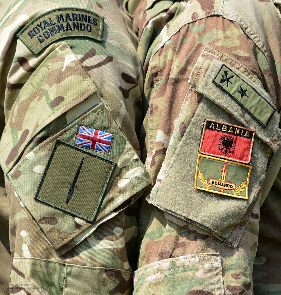The Shoulder Flashes of Royal Marine and Albanian Commando… Flickr