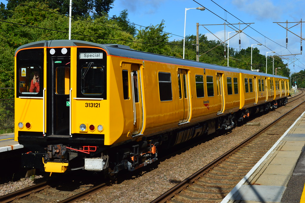 Network Rail Class 313 Network Rail Class 313121 stops at … Flickr