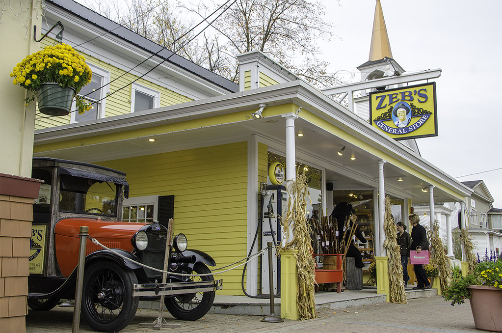 North Conway Village, October 21, 2013 Photo by Dan Houde… Flickr
