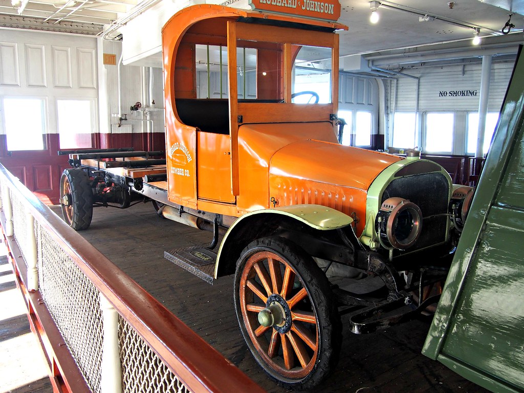 1915 Mack Hubbard Johnson Lumber Truck 2 Photographed at t… Flickr