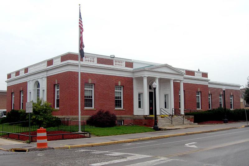 Pulaski, VA post office Pulaski County. Photo by J Emerson… Flickr