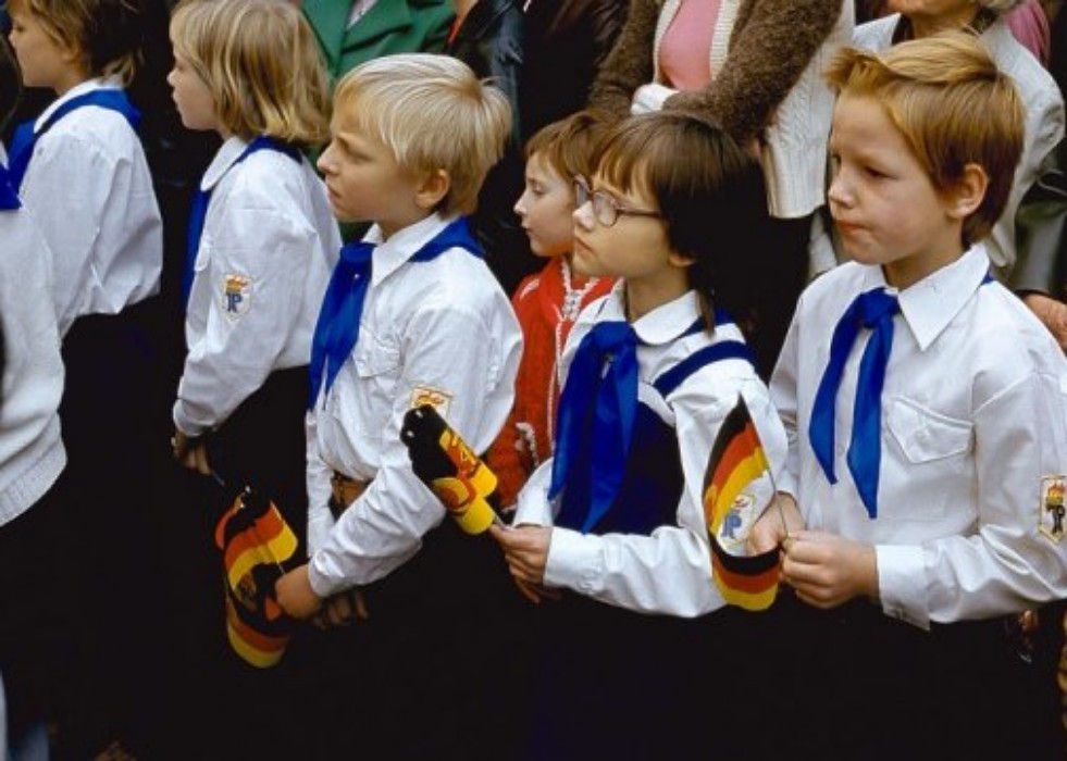 DDR Pioniere Zittau 1988 1.Mai ,GDR Pioneer Junge Pioniere… Flickr