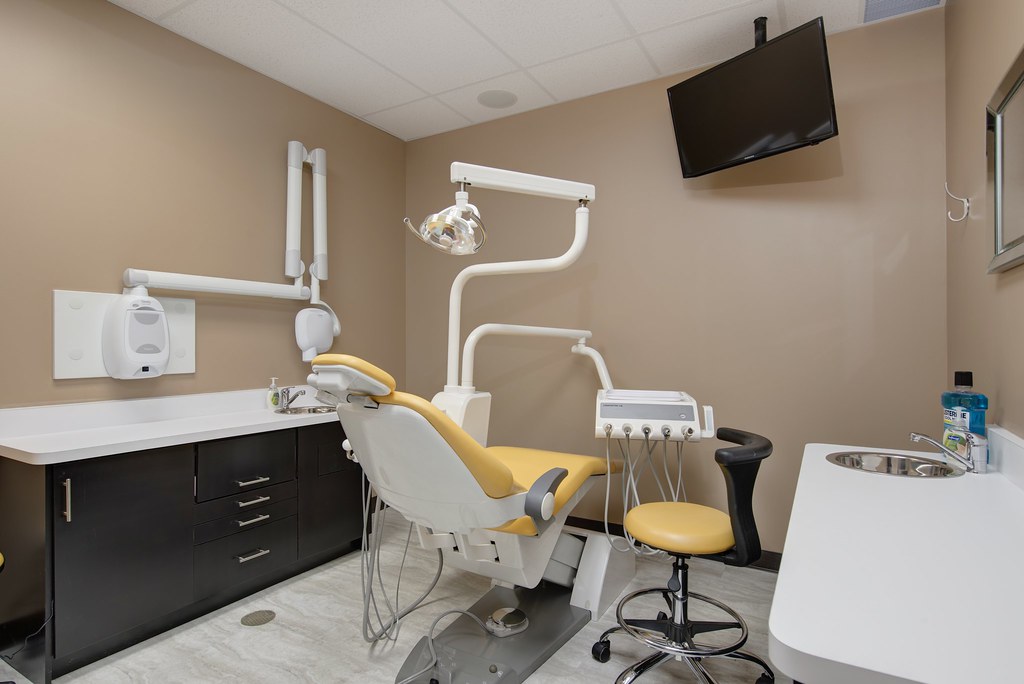SunnyView Dental operatory_2 Dental office pati… Flickr