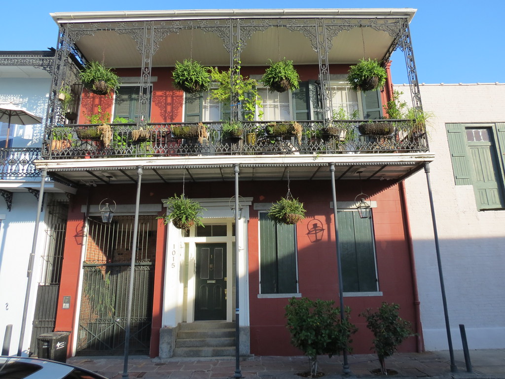 Burgundy Street French Quarter New Orleans, Louisiana Francesco Flickr