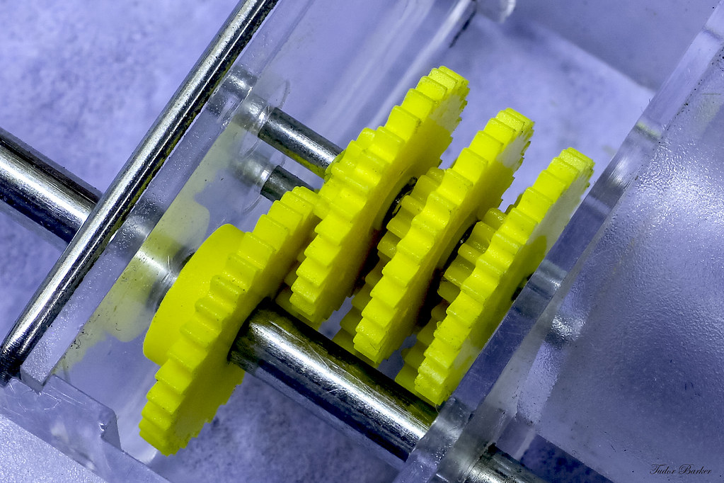 Gear Train Plastic Gears Macro Tudor Barker Flickr