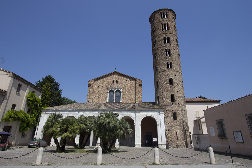 Sant'Apollinare Nuovo Built by the Arian Emperor Theodoric… Flickr