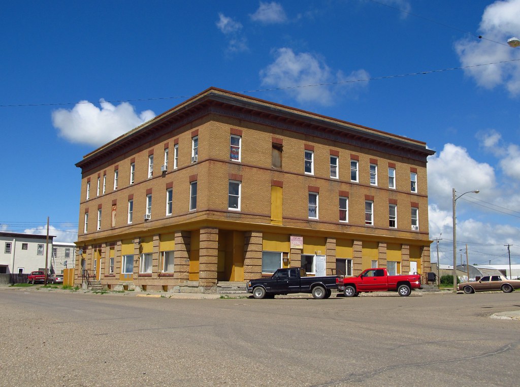 Poplar, Montana Gateway Hotel Jasperdo Flickr