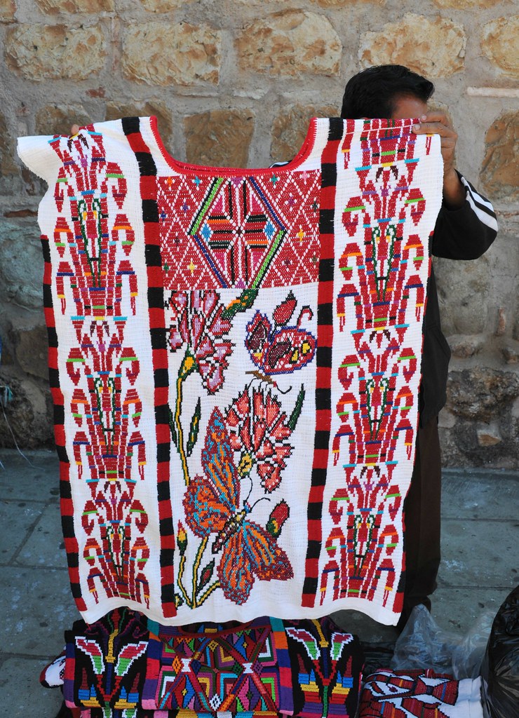 Juchitan Huipil Oaxaca Mexico 56F