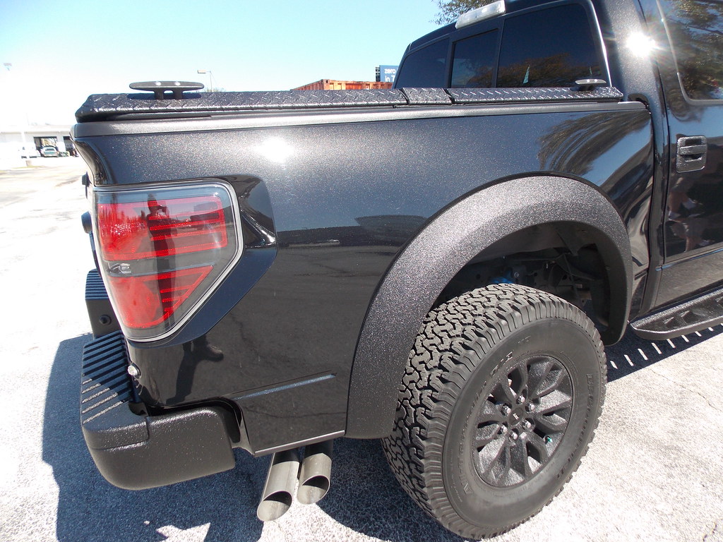 LINEX DIAMONDBACK, BUMPER, FENDER FLARES, AND RIMS Flickr