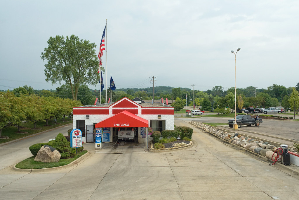 Car Wash, Milford, MI, August, 2014 NAP_Canon EOS 30D_2014… Flickr