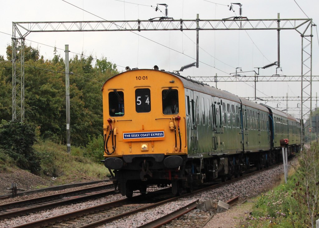 British Rail Class 201 DEMU 1001 'The Essex Coastal Expres… Flickr