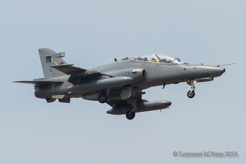 BAE Hawk Mk 108, M4009, TUDM. Seen on finals to land at