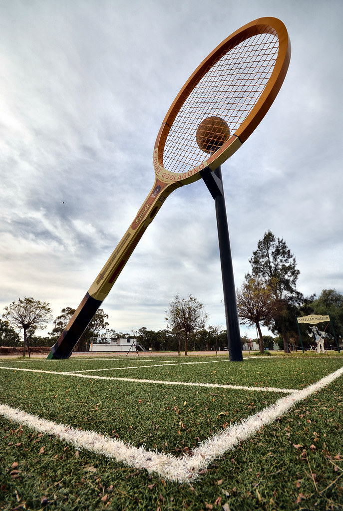 Big Tennis Racquet, Barellan NSW "The World's Largest Tenn… Flickr