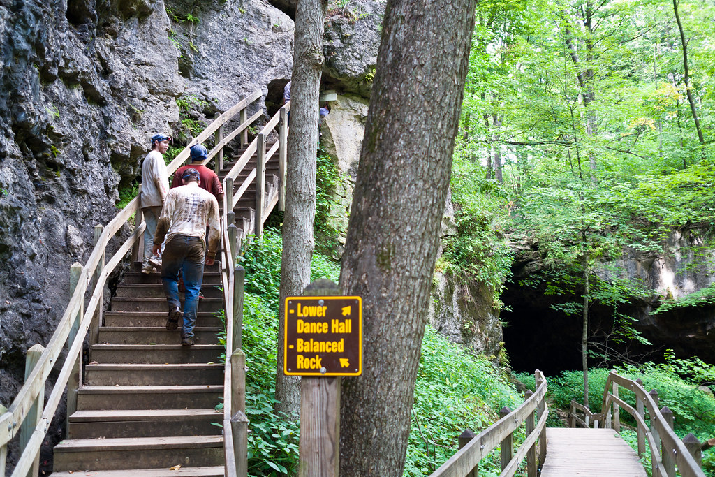 Maquoketa Caves State Park Spelunkers taking the stairs. P… Flickr