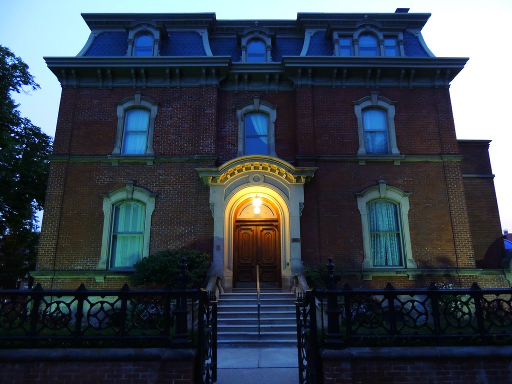Brown House At Blue Hour / Twilight. Toronto, O… Flickr
