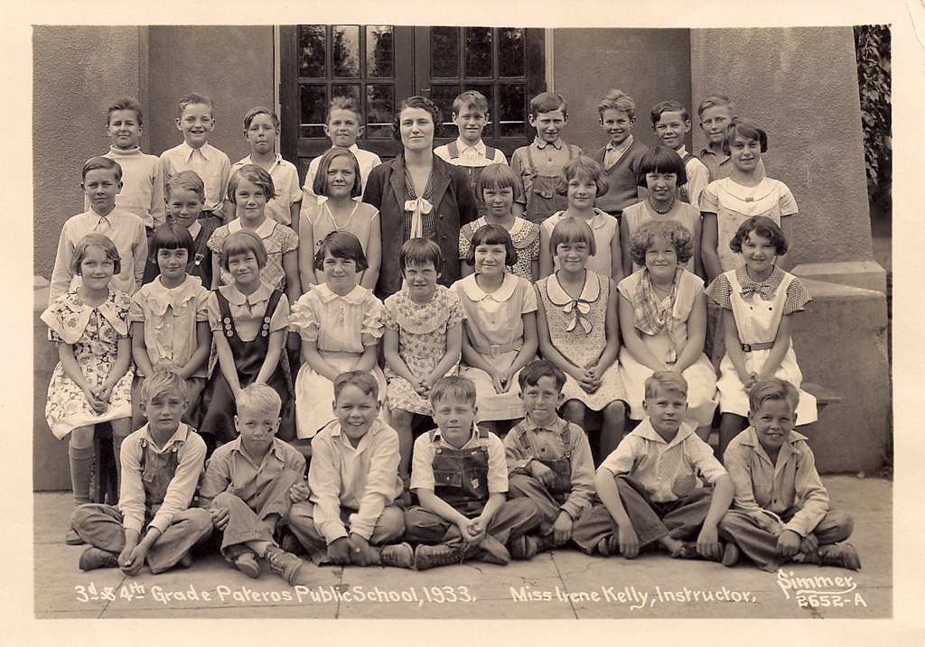 Pateros, Washington 1933 school class Antique show purch… Flickr