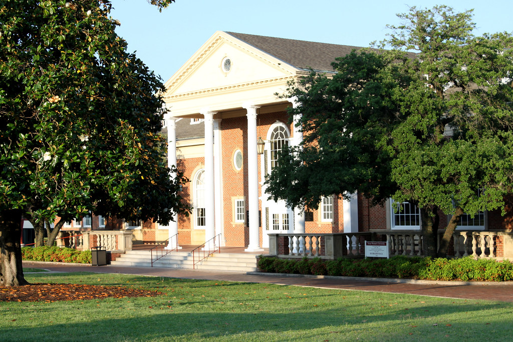 Hubbard Hall TWU's historic Hubbard Hall in Denton Texas Woman's