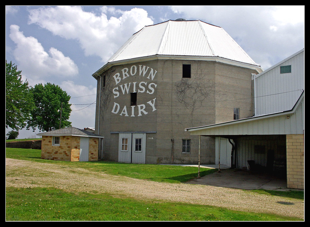 Brown Swiss Dairy in Shipshewana Brown Swiss Dairy is just… Flickr