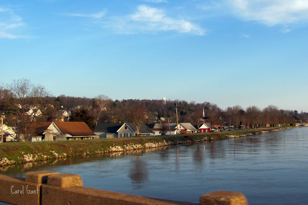 Lockhart, South Carolina We pass through this little mill … Flickr