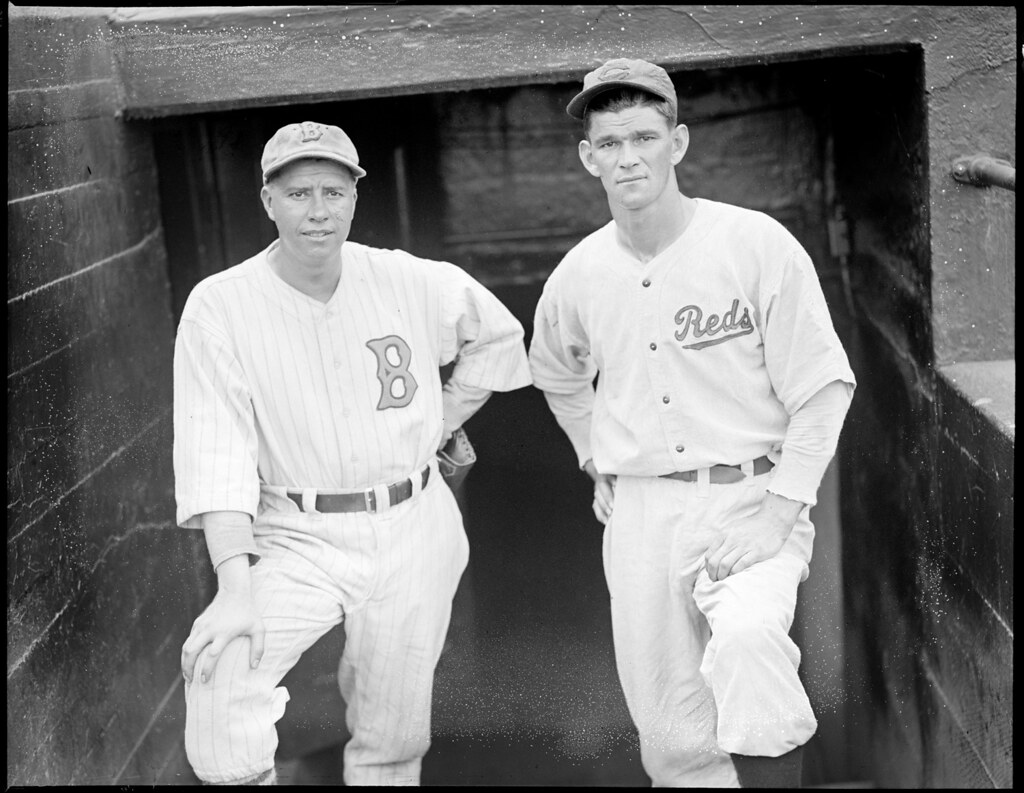 Boston Bee and Cincinnati Red File name 08_06_010415 Titl… Flickr