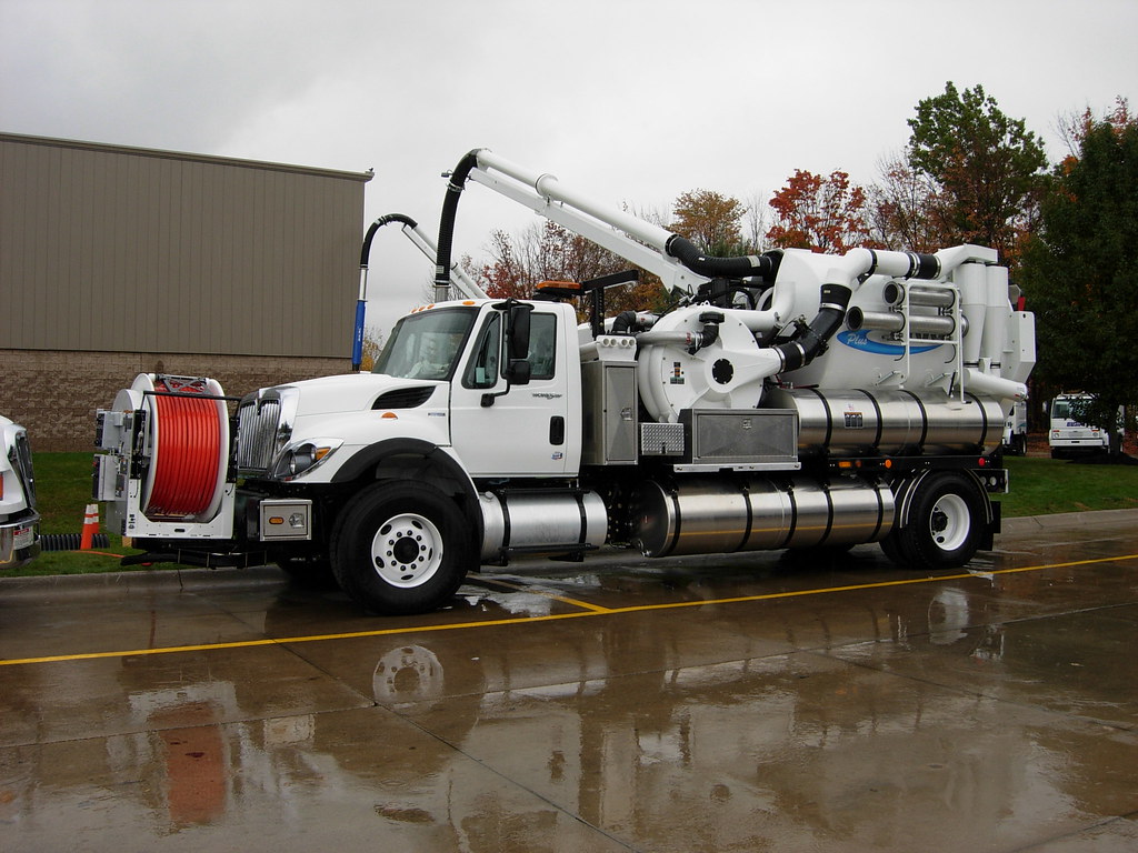 Vactor Sewer JetVac Truck A brand new Vactor sewer jetva… Flickr