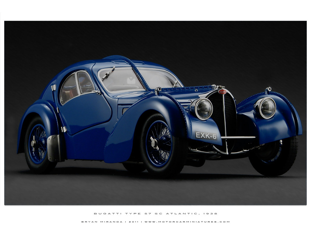 Bugatti 1938 Type 57 SC Atlantic Coupé in Blue CMC 1938