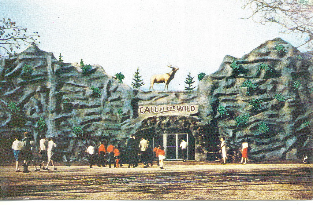 Gaylord MI 1960s Call of the Wild Museum Entrance Wildlife… Flickr
