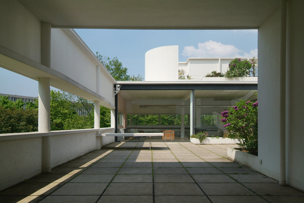 Villa Savoye roof garden under the roof Villa Savoye サヴォア… Flickr