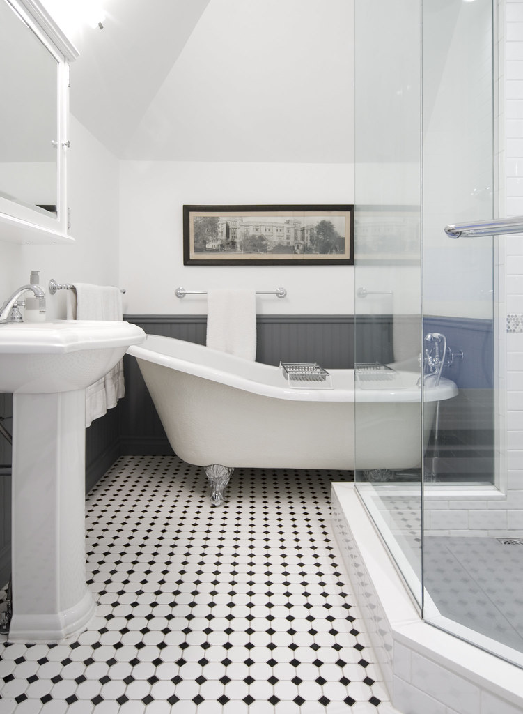 Edwardian Bathroom A project by Chad Falkenberg Designers … Flickr