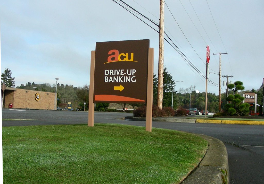 Bank Directional Signage Exterior Credit Union Design … Flickr