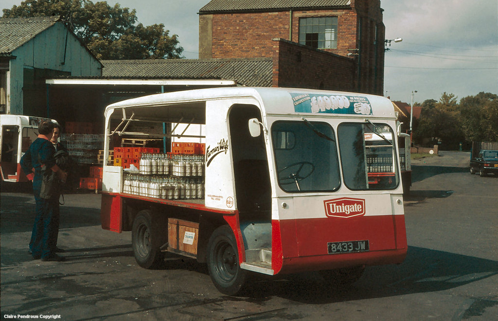Midland Counties, Trysull Road Dairy, Wolverhampton, 1981 Flickr