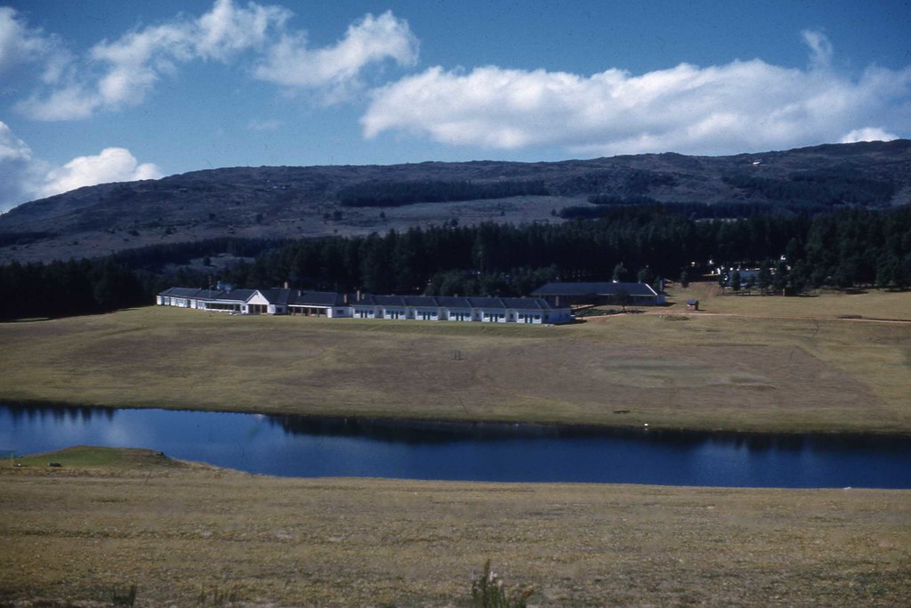 Rhodesia (Zimbabwe) Inyanga, Troutbeck Inn Troutbeck Inn… Flickr